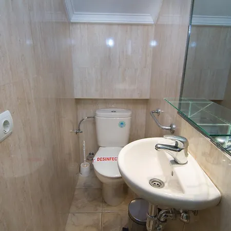 Pinos 19 Menyber Apartamento