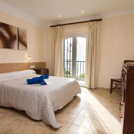 Apartamento Pinos 19 Menyber Nerja