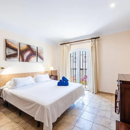 Pinos 19 Menyber Apartamento *