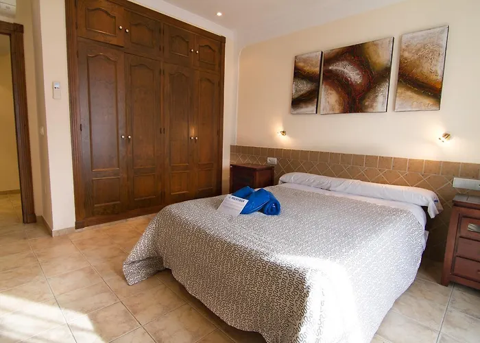 Pinos 19 Menyber Apartamento